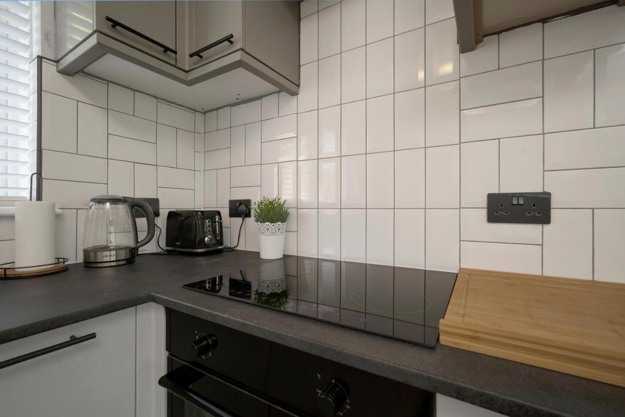غلاسغو Luxury 1 Bedroom Serviced Apartment In City Centre المظهر الخارجي الصورة